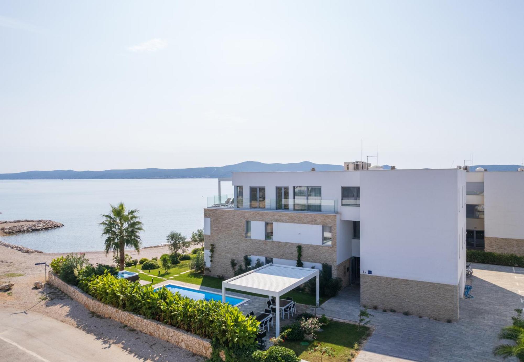 Suncana Villa Sukošan エクステリア 写真